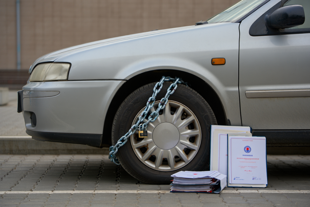 Diferencia entre embargo judicial y administrativo en coches